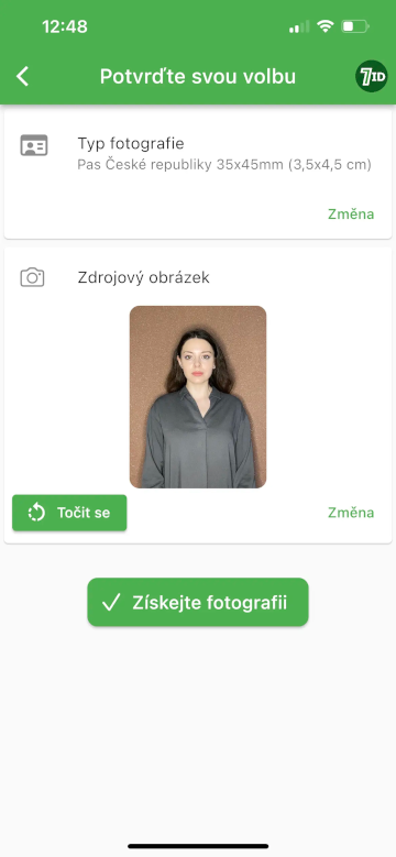 7ID App: Czech Passport Photo Background Editor
